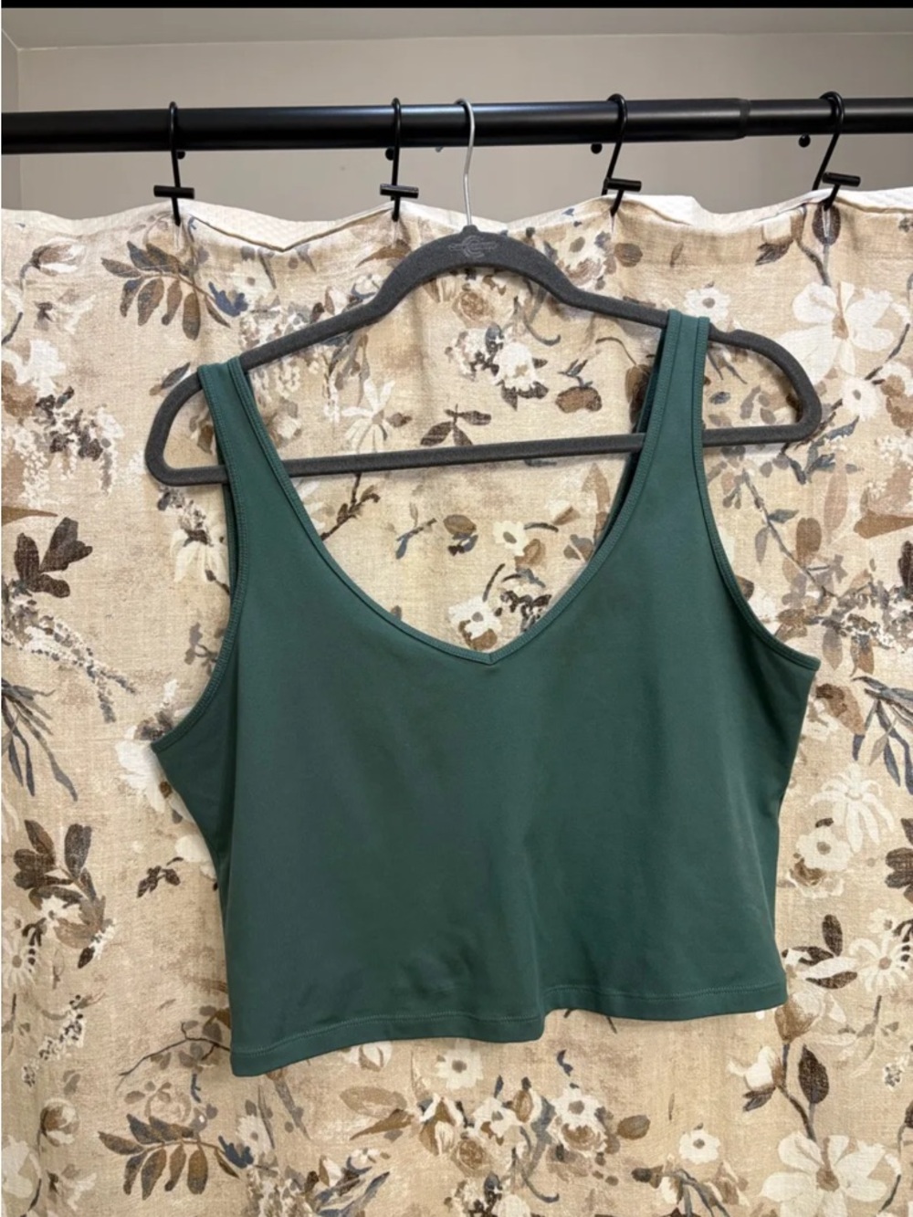 Hollister Deep Green V-Neck Cropped Tank